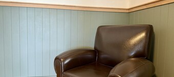 Otter Space | Hood Canal Waterfront Vacation Home