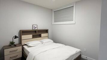 WiFi (free), bed sheets