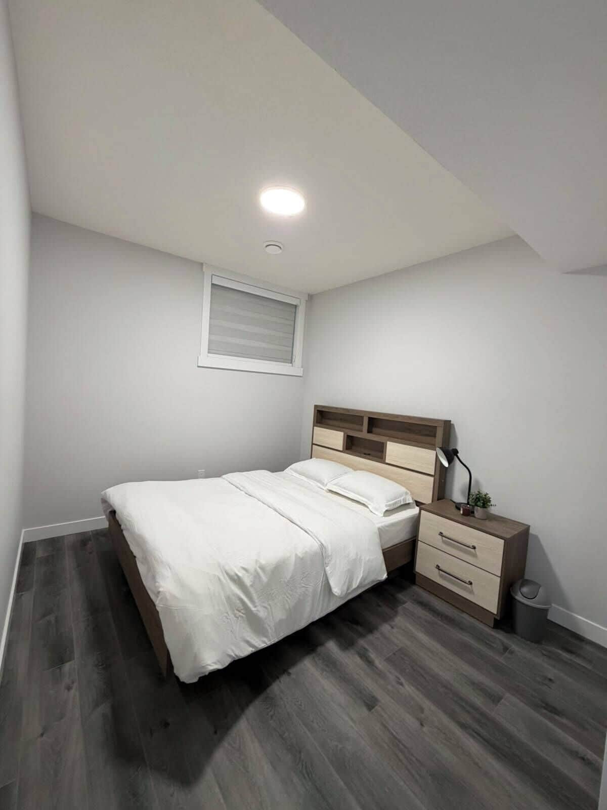 WiFi (free), bed sheets