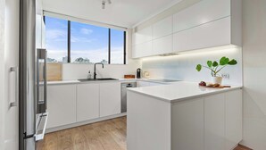 Coffee/tea maker, fridge, microwave, oven - Neutral Bay Escape with Pool, Parking and Views (Neutral Bay)