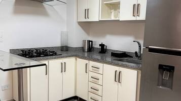 Apartemen, 1 kamar tidur | Dapur pribadi