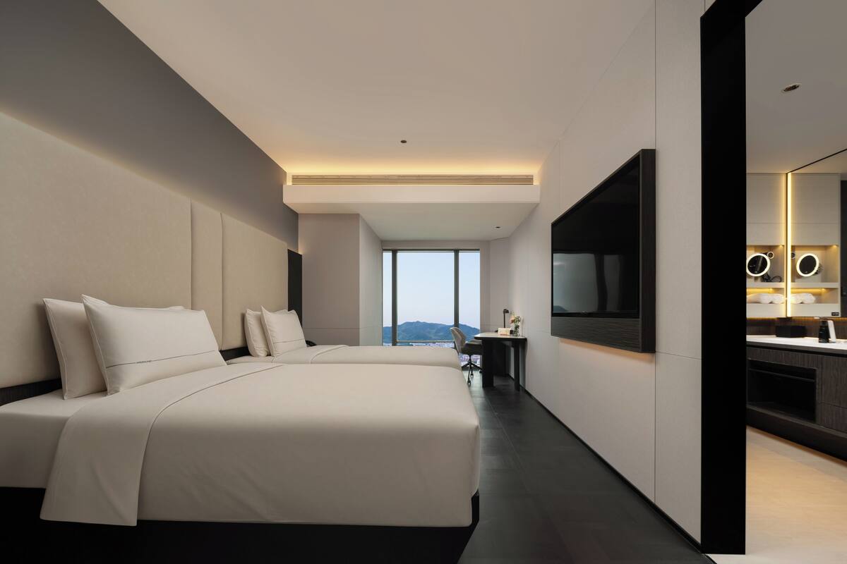 Basic Double Room