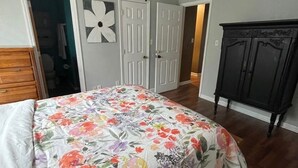 4 Schlafzimmer, Bügeleisen/Bügelbrett, WLAN, Bettwäsche