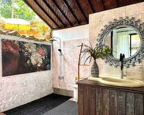 Bathroom - SHIVA - Peaceful Garden Loft (Gianyar)
