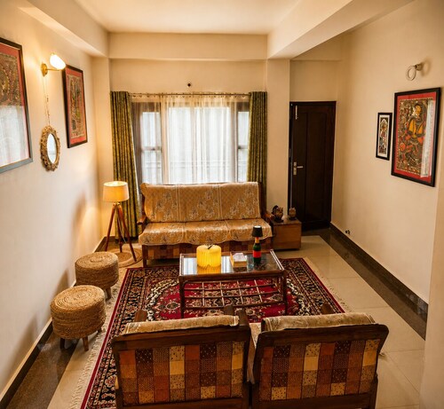 Adorable 3-bedroom luxury house with modular kitchen in peaceful Jutogh