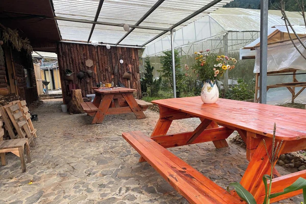 Standard Double Room, 1 Queen Bed, Patio, Hill View | Outdoor dining