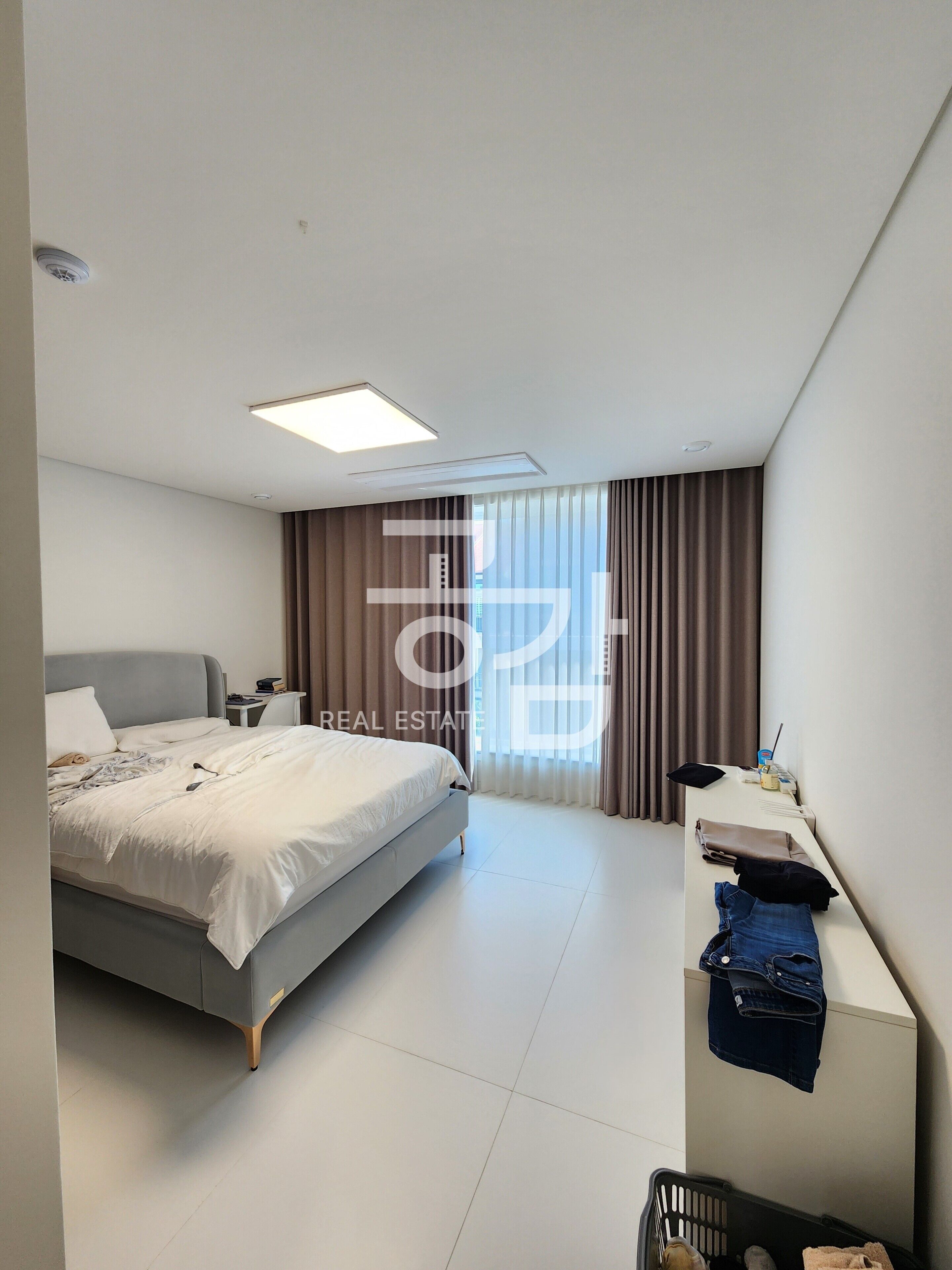 5 bedrooms, WiFi