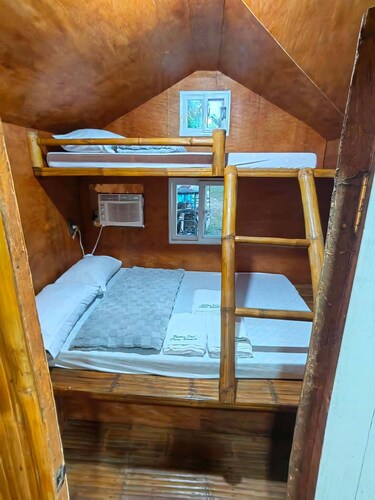 Barrera Dael Calm Resort 26 mins to Bagsit River and Mt. Tapulao