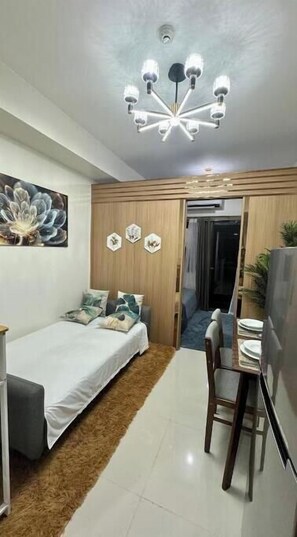 Room - The GoodVibes Condotel Red Residences Makati (Makati)