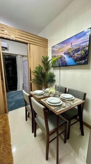 Dining - The GoodVibes Condotel Red Residences Makati (Makati)