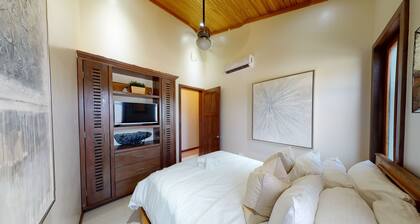 Beachfront Estate Scenic Private
