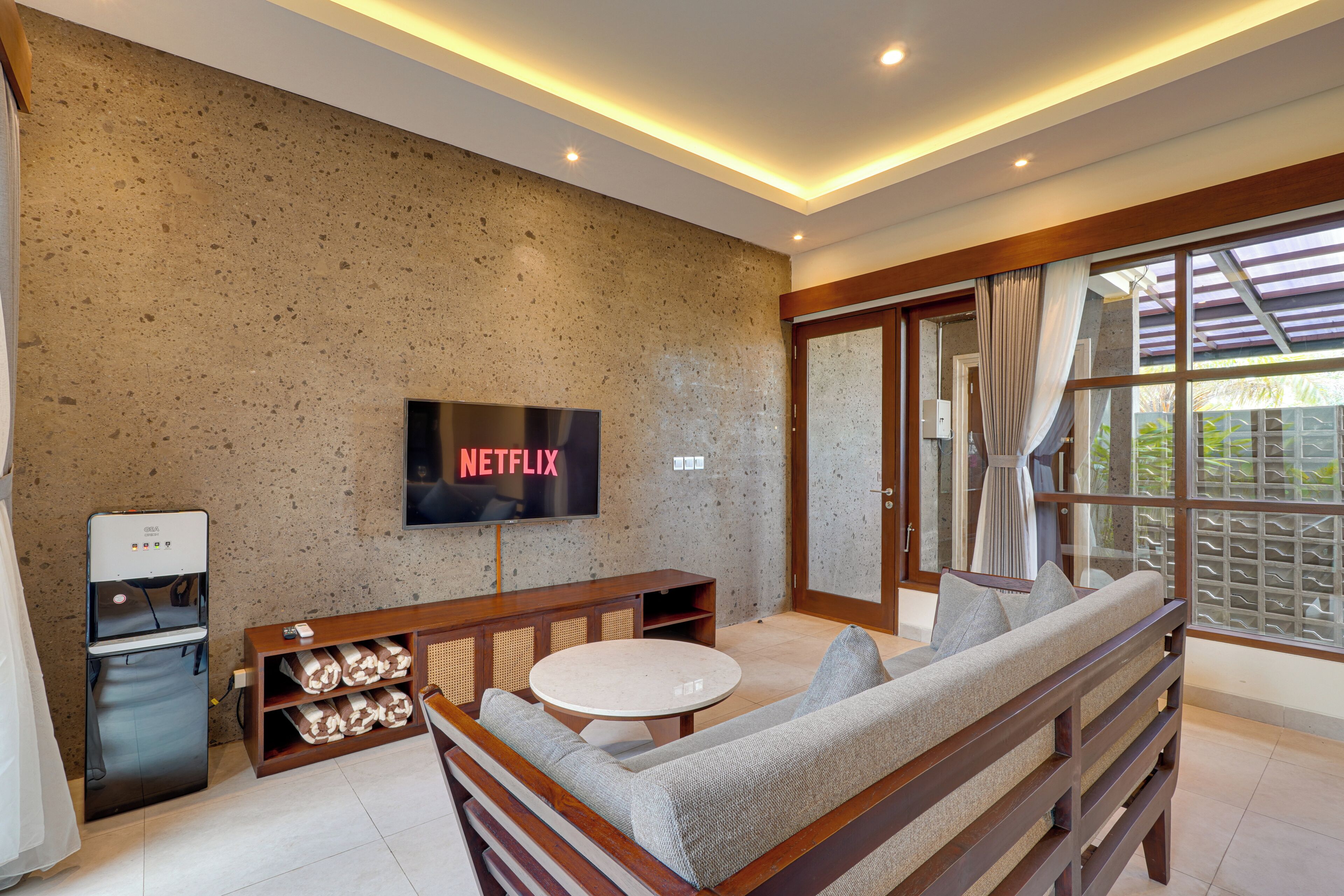 43-inch Smart TV with digital channels, Netflix, streaming services