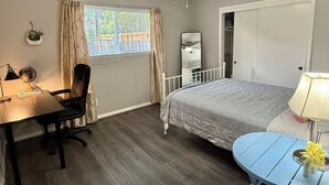 Unclassified image, 3 of 19, button - Home in Bellaire (Bellaire)