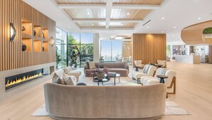Villa (6 Bedrooms) | Exterior