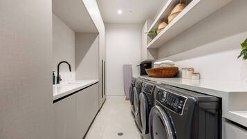 Apartment (6 Bedrooms) | Außenbereich