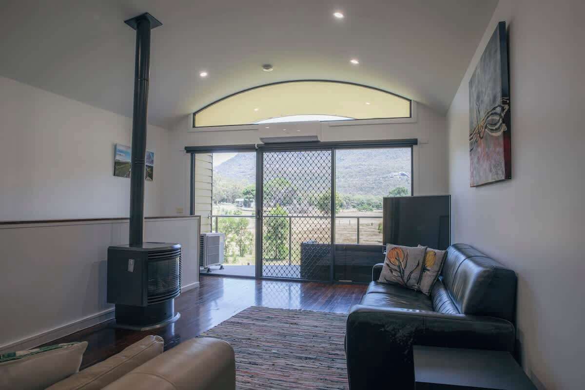 TV, fireplace, offices