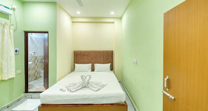 Perfect 1-bedroom apartment with AC in beautiful Puducherry