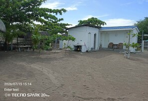 Exterior - Dael's Calm Beach, 35 mins to Bagsit River and Mount Tapulao (Palauig)