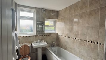 Comfort Cottage | Bathroom