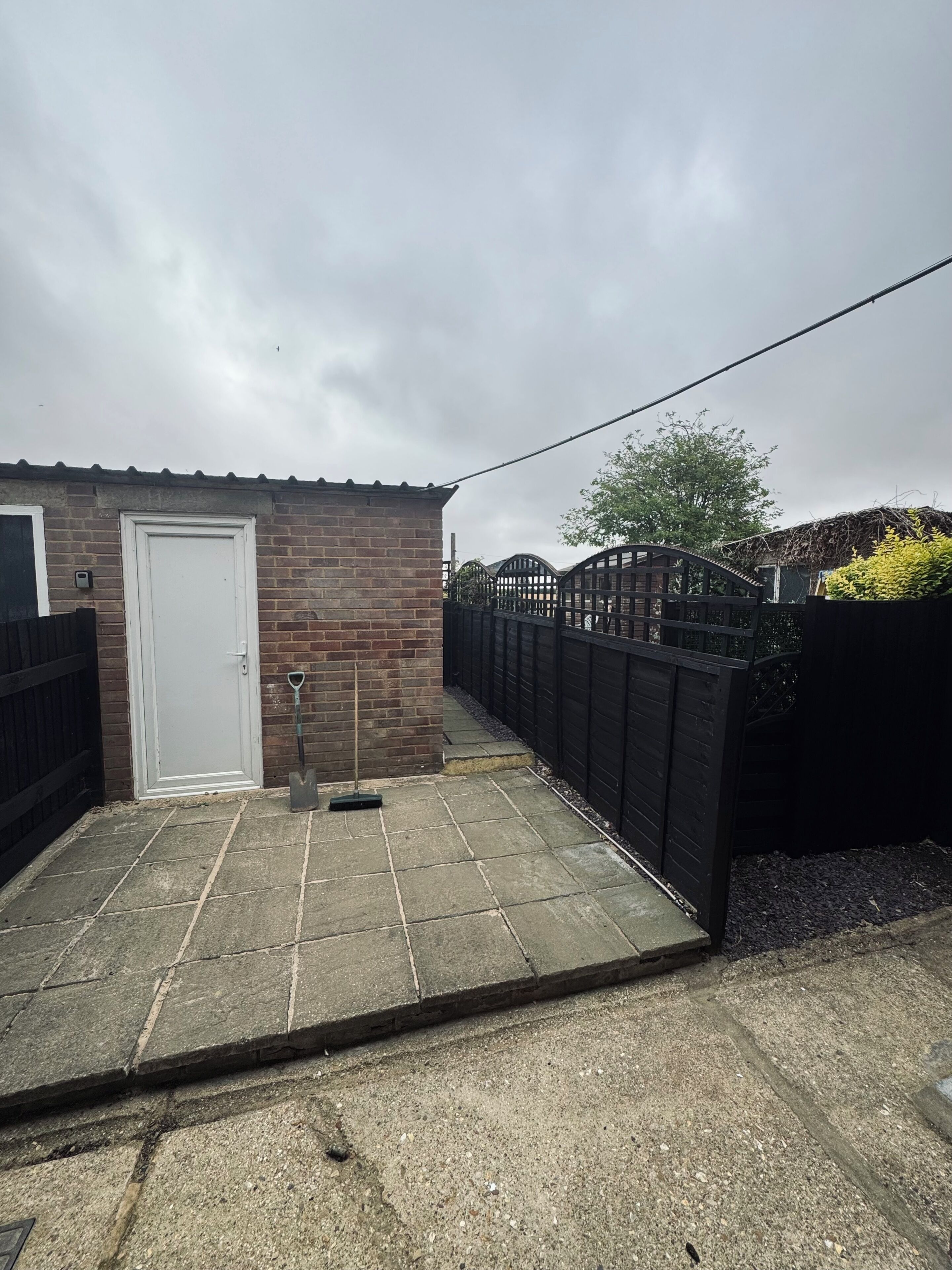 Comfort Cottage | Property grounds