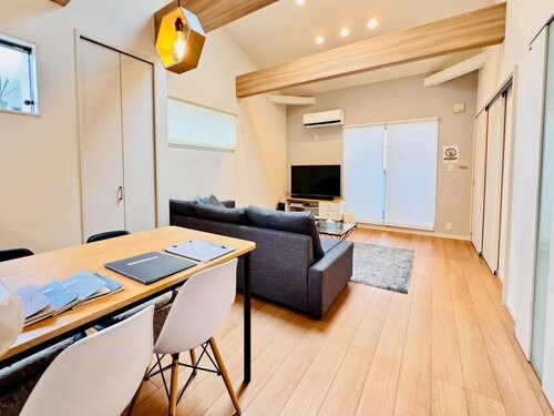 10 minutes from Okayama Station | Exclusive use for one group | Groups welcome | Up to 6 guests | 1 parking space | Loft | 1 restroom | Long-term stays welcome