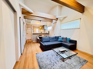 Living area - 10 minutes from Okayama Station | Exclusive use for one group | Groups welcome | Up to 6 guests | 1 parking space | Loft | 1 restroom | Long-term stays welcome (岡山市)