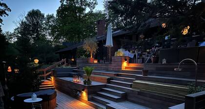 Architect House With hot tub and Deck in a Secluded Spot