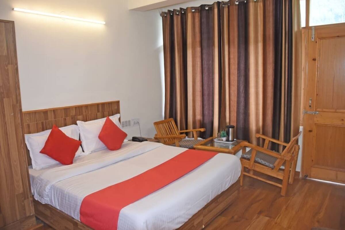 Deluxe Room | In-room safe, desk, free WiFi