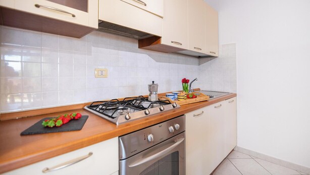Family House, 2 Bedrooms, Terrace (Il Rifugio Di Daniela) | Private kitchen - Il Rifugio Di Daniela (San Teodoro)