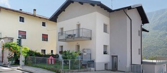 Apartment 'Casa Vacanze Bastiani' with Mountain View, Balcony and Wi-Fi