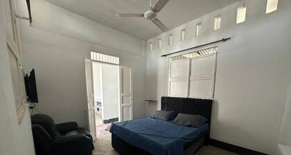 Espectacular casa con piscina privada en el centro de Girardot