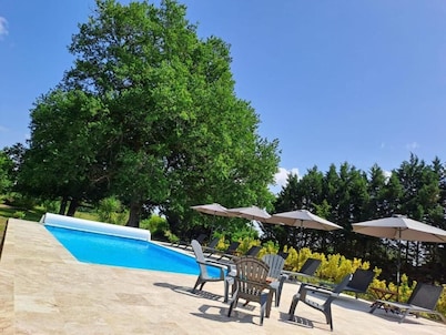 The four Oaks rural holiday