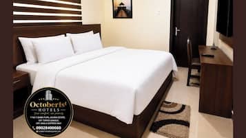 Deluxe Room | Laptop workspace, WiFi (free)