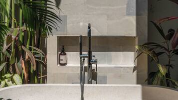 Luxury Villa, Patio, Garden View | Bathroom | Hair dryer, towels, soap, shampoo