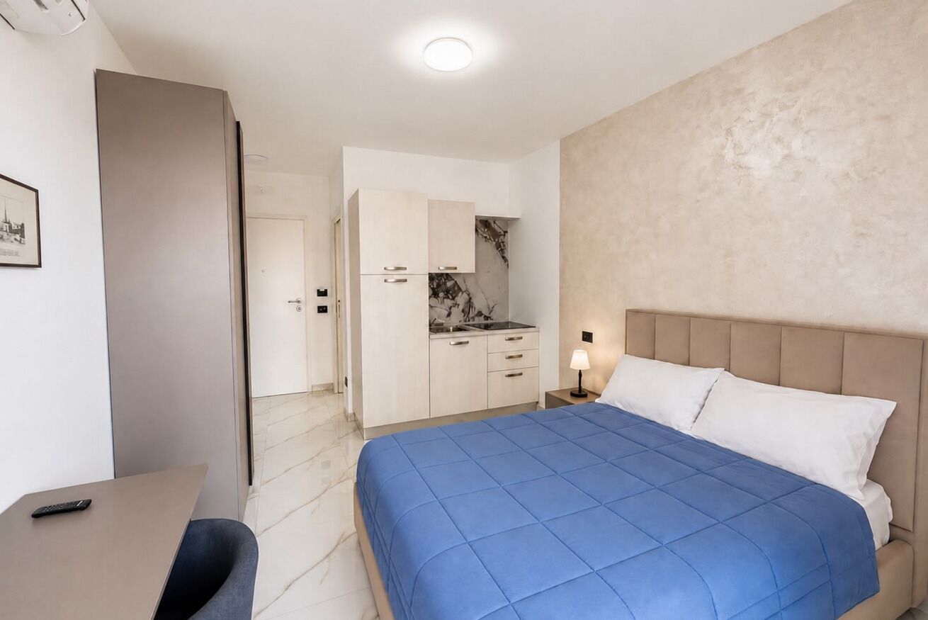 1 bedroom, iron/ironing board