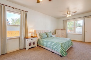 Desk, iron/ironing board, Internet, bed sheets - Near Riverwalk & Lake Adventures! Pueblo Home (Pueblo)