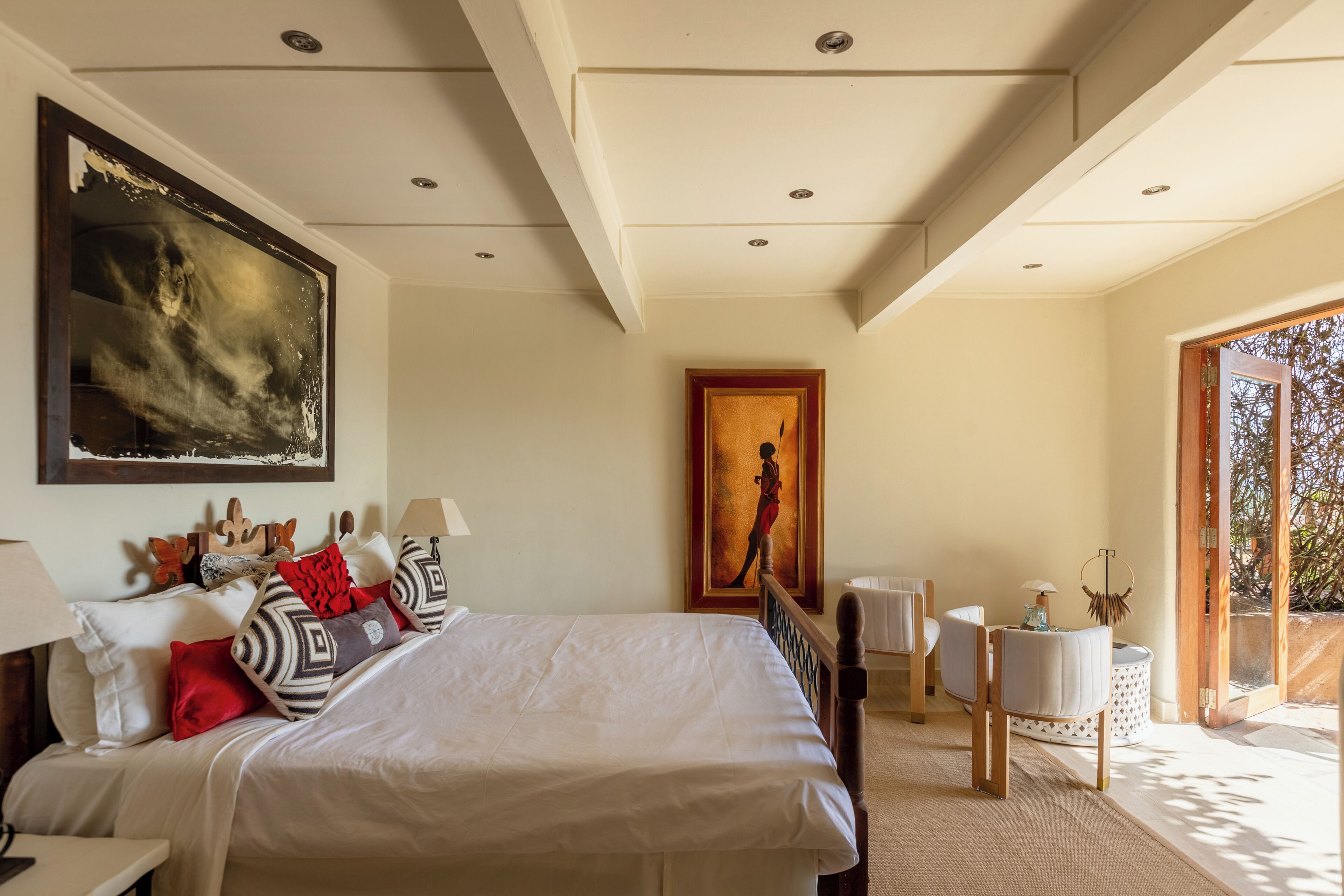 Superior Villa, Balcony, Hill View | Egyptian cotton sheets, premium bedding, in-room safe, desk