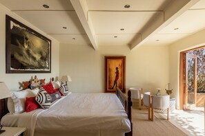 Superior Villa, Balcony, Hill View | Egyptian cotton sheets, premium bedding, in-room safe, desk