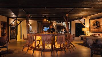 Bar (in der Unterkunft)