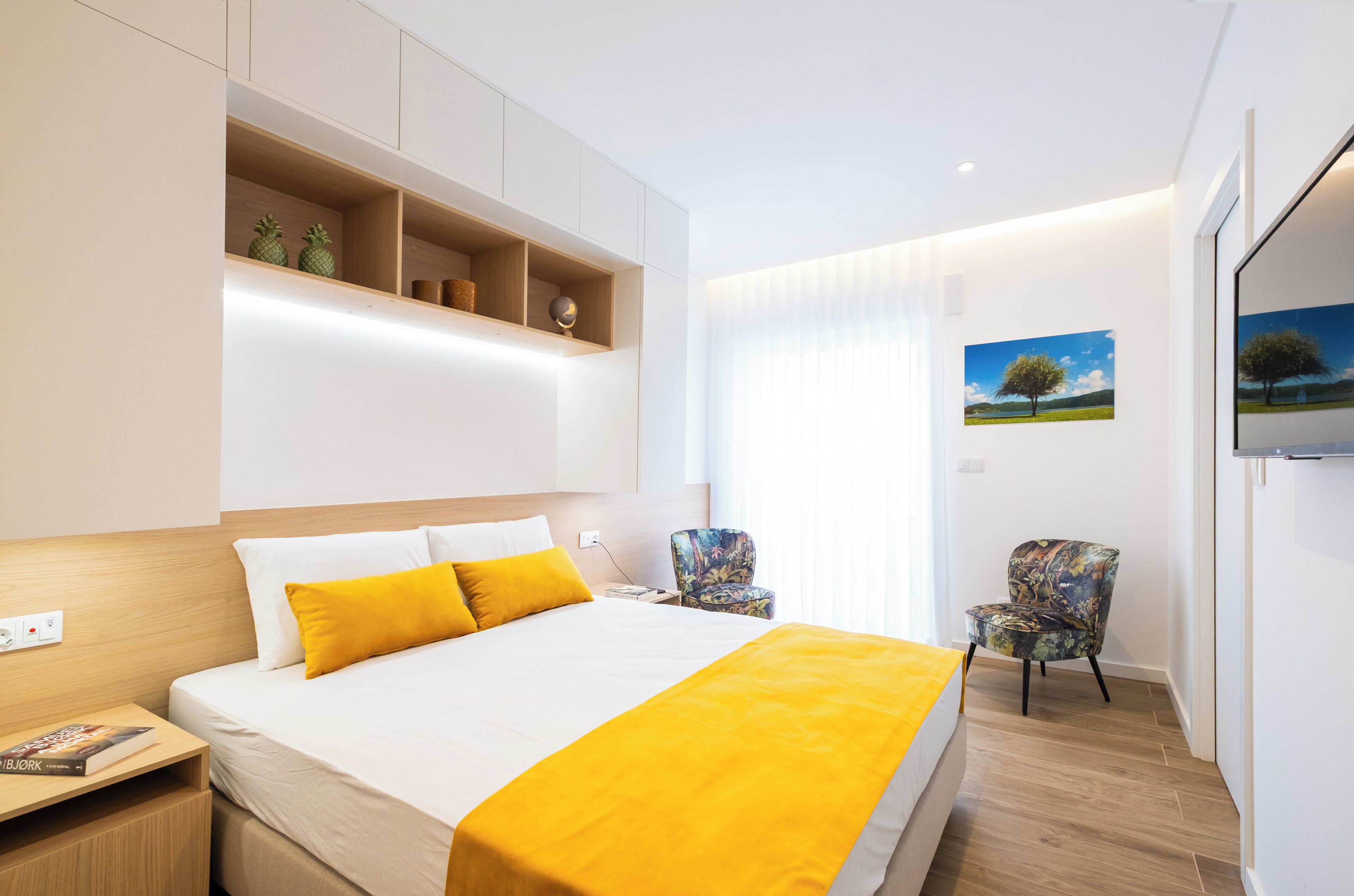 1 bedroom, iron/ironing board, WiFi (free), bed sheets