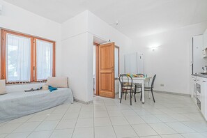 Apartamento família, 1 quarto, micro-ondas (Il Faro di Capo Ceraso) | Parte interna