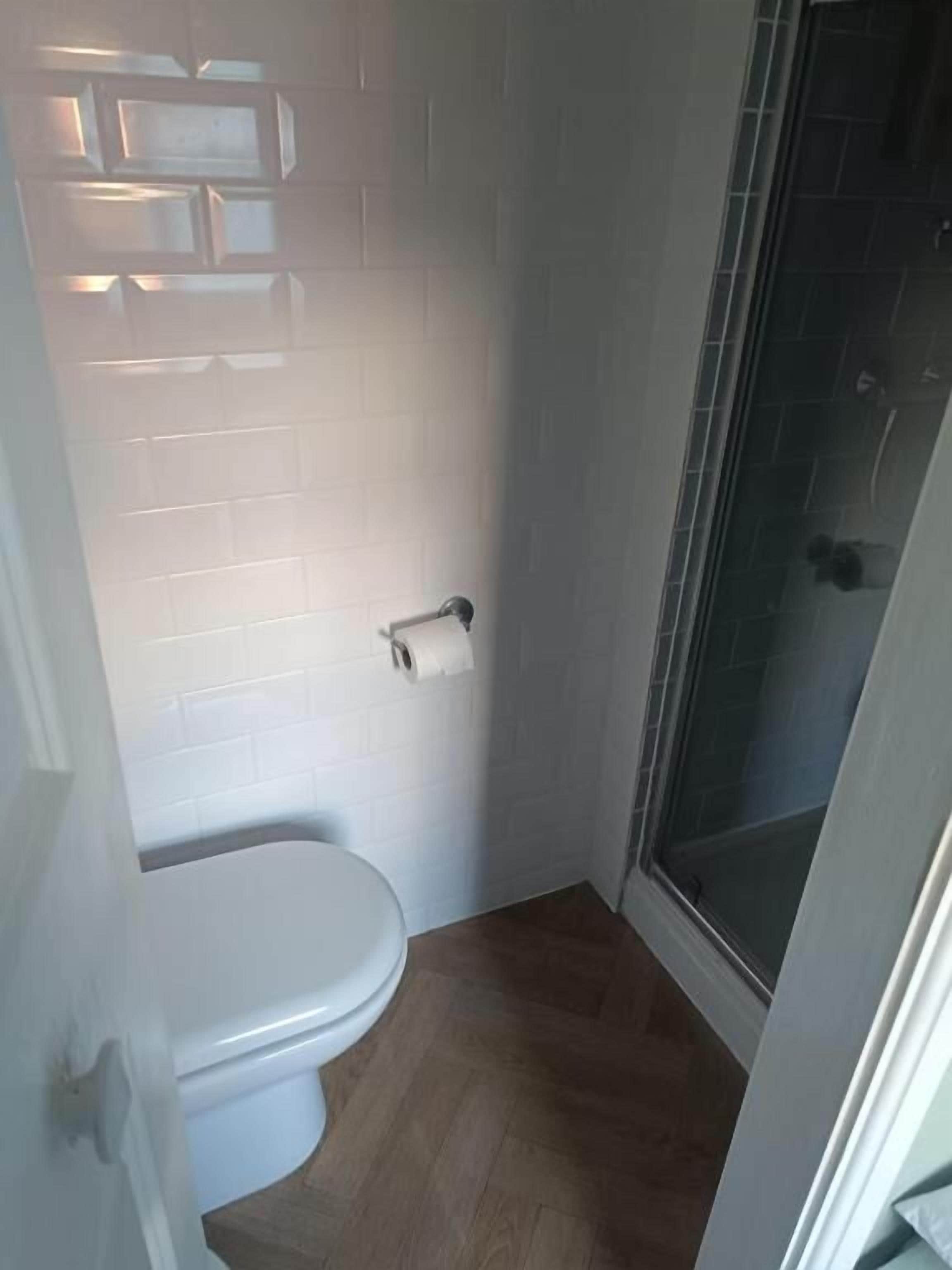 Chambre Simple Standard | Salle de bain