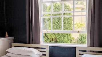 Habitación estándar con 2 camas individuales | Wifi gratis