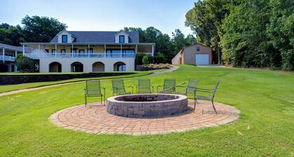 Cast & Relax! Lake Greenwood Stay w/ Dock Access