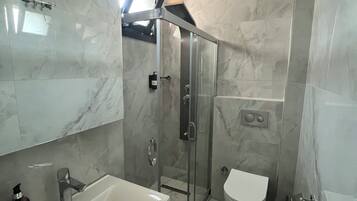 Twin Room, City View | Bathroom | Free toiletries, hair dryer, slippers, towels