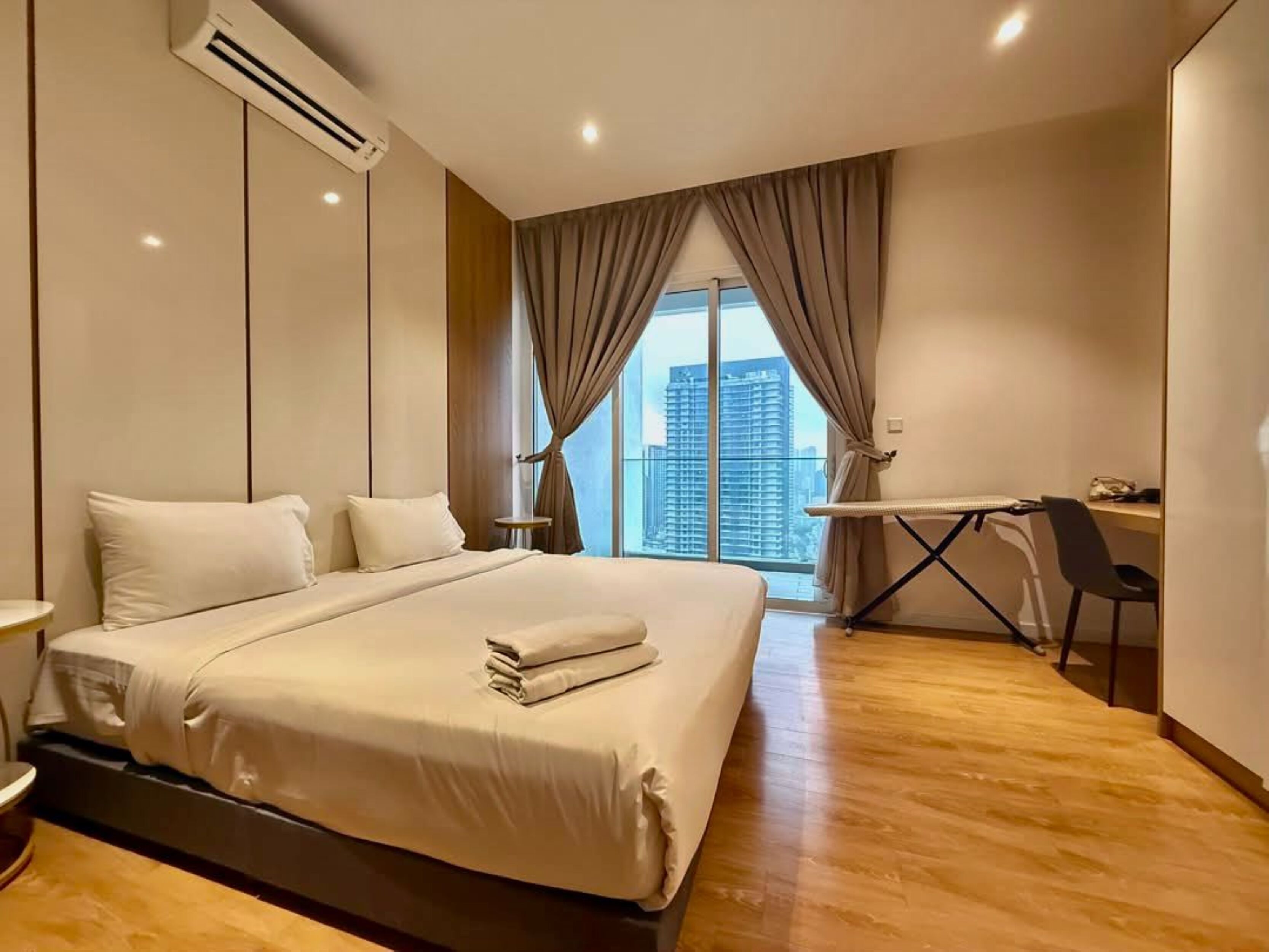 Family Studio Suite, Balcony, City View | Free WiFi