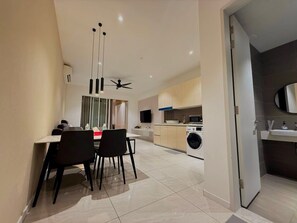 Family Studio Suite, Balcony, City View | Dining - Quill Residences KLCC by Moonlight (Kuala Lumpur)