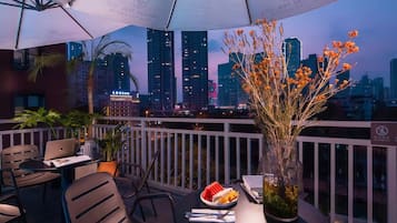 Tempat makan outdoor