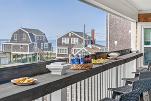 Outdoor dining - Luxe • Ocean Views • Game Loft • HotTub • Slps 12 (Scituate)