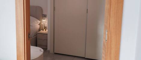 Apartment, 2 Bedrooms, Accessible | Interior